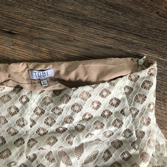 Tobi Two Piece Set - Picture 5 of 8